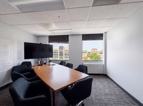 1945 old gallows Rd, Vienna, VA for lease Interior Photo- Image 2 of 3