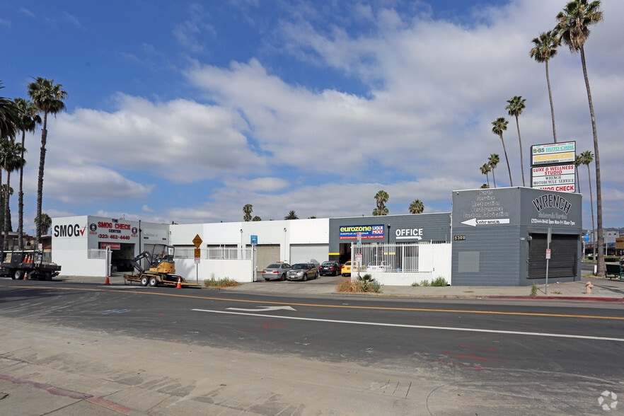 5300 Sunset Blvd, Los Angeles, CA for lease - Building Photo - Image 2 of 23