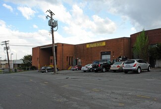 Plus de détails pour 6400 Chillum Pl Nw, Washington, DC - Industriel à louer