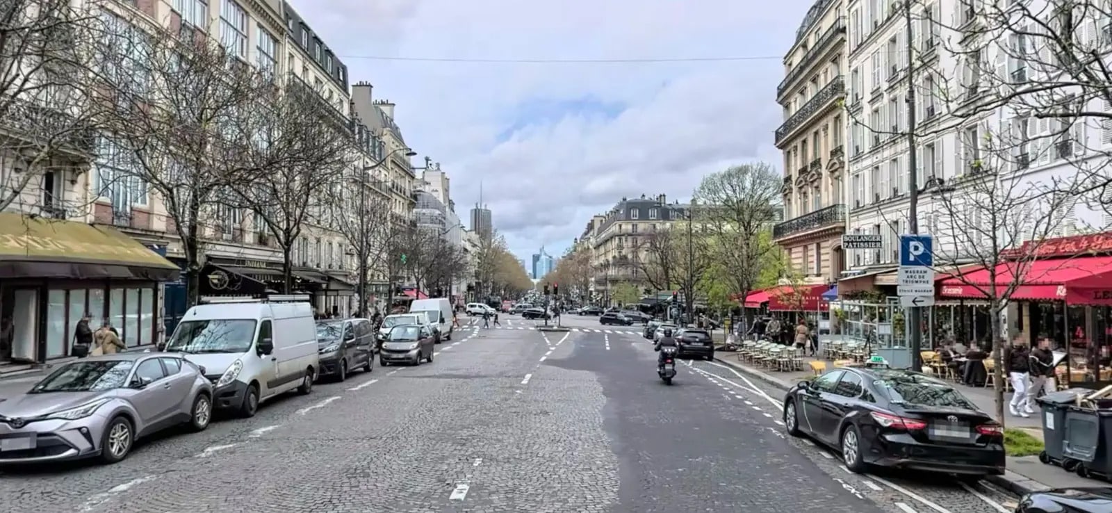 Retail in Paris for lease Building Photo- Image 1 of 4