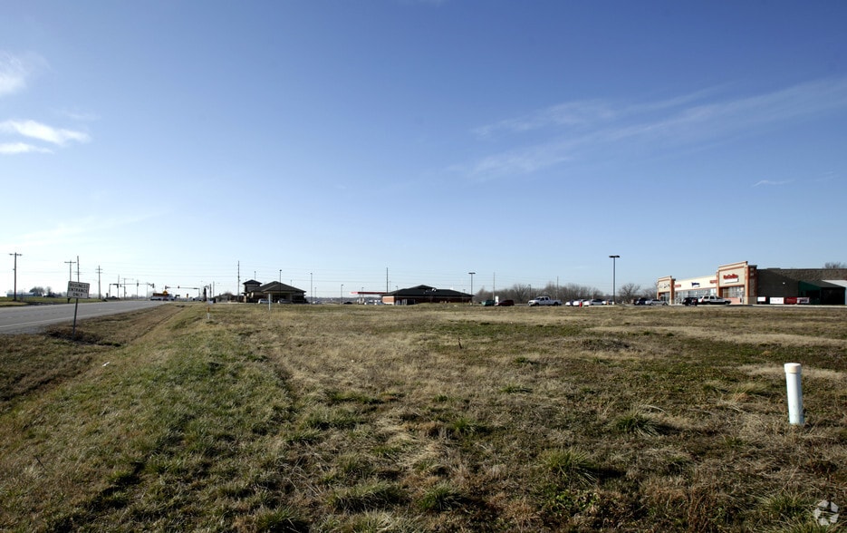 300 S Greenmount Rd, Belleville, IL for sale - Building Photo - Image 2 of 5
