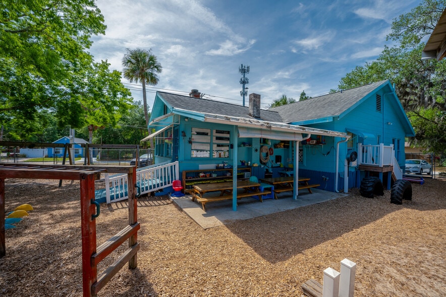 510 Dunlawton Ave, Port Orange, FL à vendre - Photo principale - Image 1 de 35