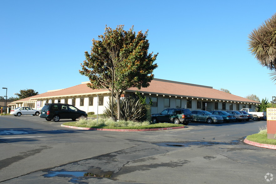 945-965 Blanco Rd, Salinas, CA for lease - Building Photo - Image 2 of 20