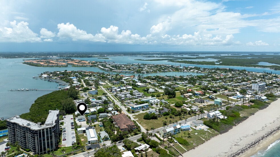 741 Hernando St, Fort Pierce, FL à vendre - Photo du bâtiment - Image 3 de 37