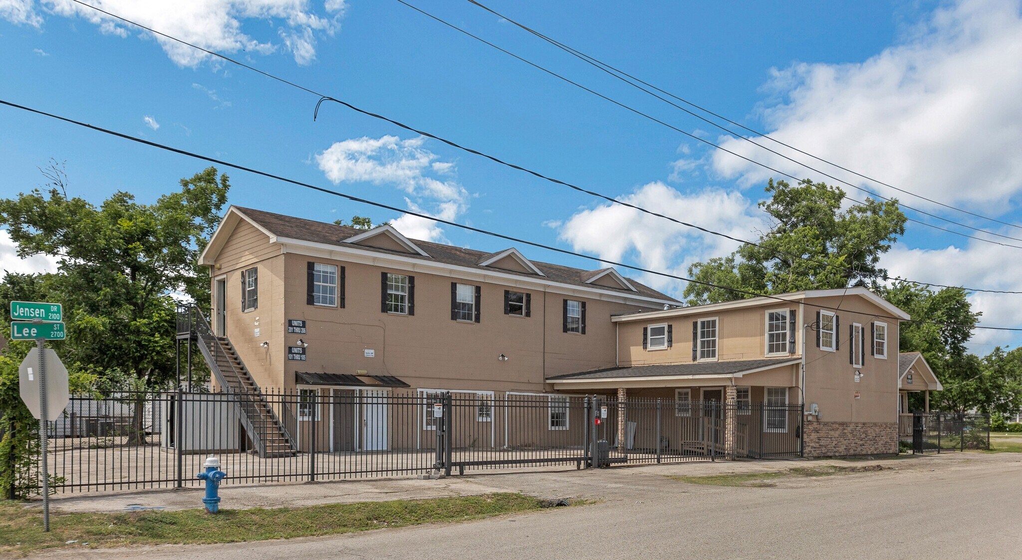 2119 Jensen Dr, Houston, TX à vendre Photo du bâtiment- Image 1 de 1