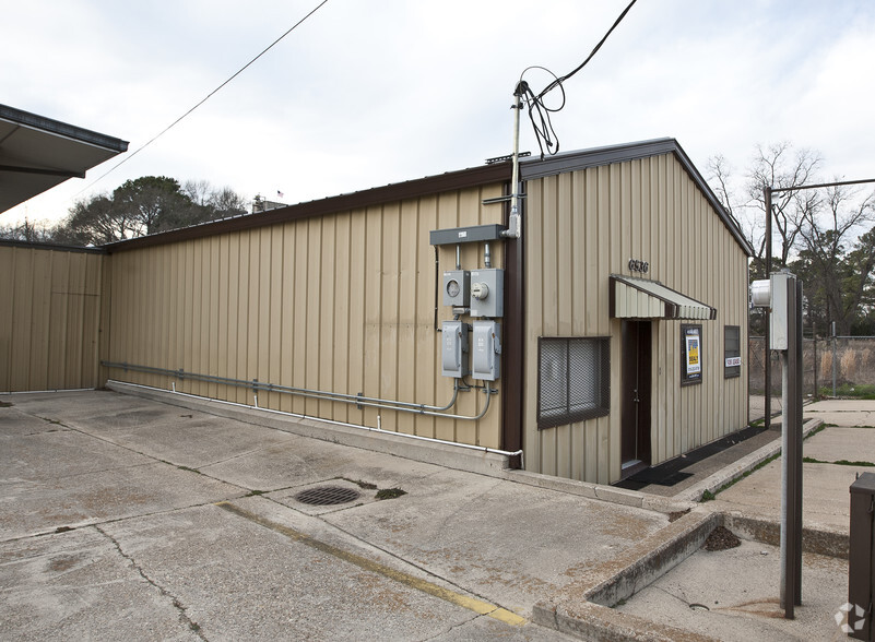 6536 Saint Vincent Ave, Shreveport, LA for sale - Primary Photo - Image 1 of 1