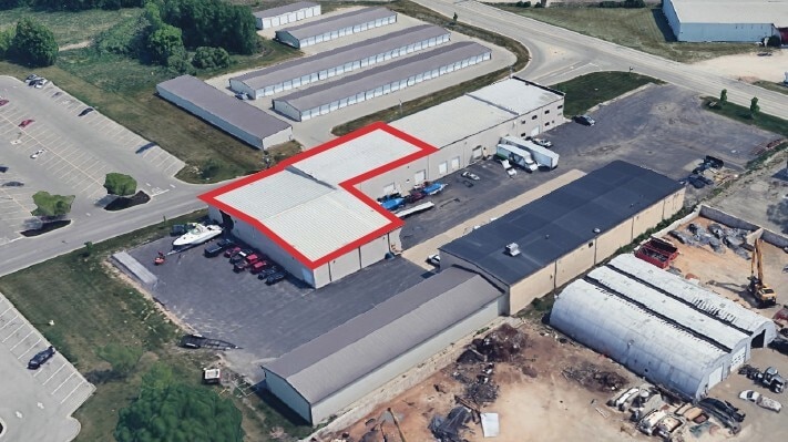 925 N Bluemound Dr, Appleton, WI for lease - Building Photo - Image 2 of 4