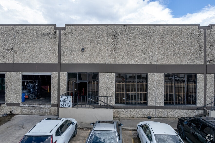 1825 Turning Basin Dr, Houston, TX for lease - Building Photo - Image 3 of 4