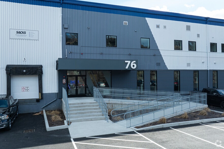 76 Holton St, Woburn, MA for lease - Building Photo - Image 2 of 5