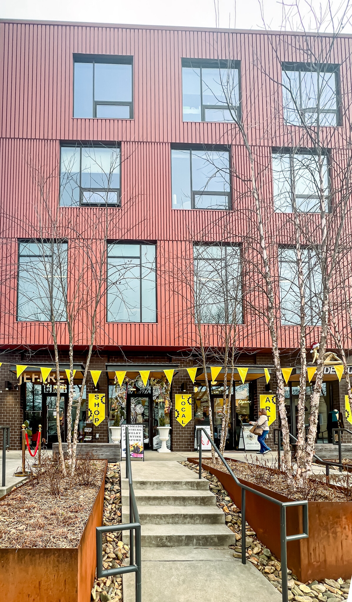 20 Artful Way, Asheville, NC for lease Building Photo- Image 1 of 5