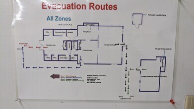 2245 A Air Park Dr, Burlington, NC à louer Photo intérieure- Image 1 de 1