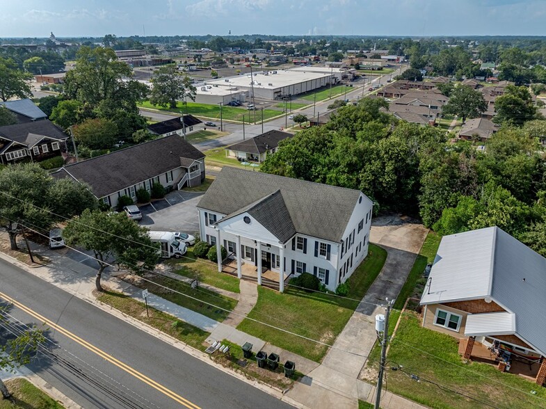 713 5th Ave SE, Moultrie, GA à vendre - Aérien - Image 2 de 15