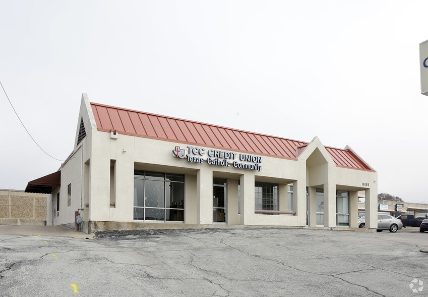 Portfolio of 2 properties for sale on LoopNet.ca - Primary Photo - Image 1 of 1