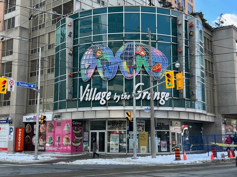 275 Dundas St W, Toronto, ON for lease - Building Photo - Image 1 of 13