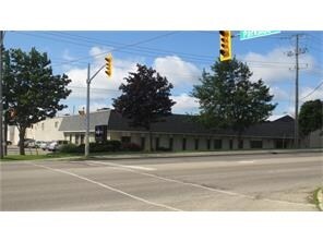 145 Northfield Dr W, Waterloo, ON for sale Building Photo- Image 1 of 1