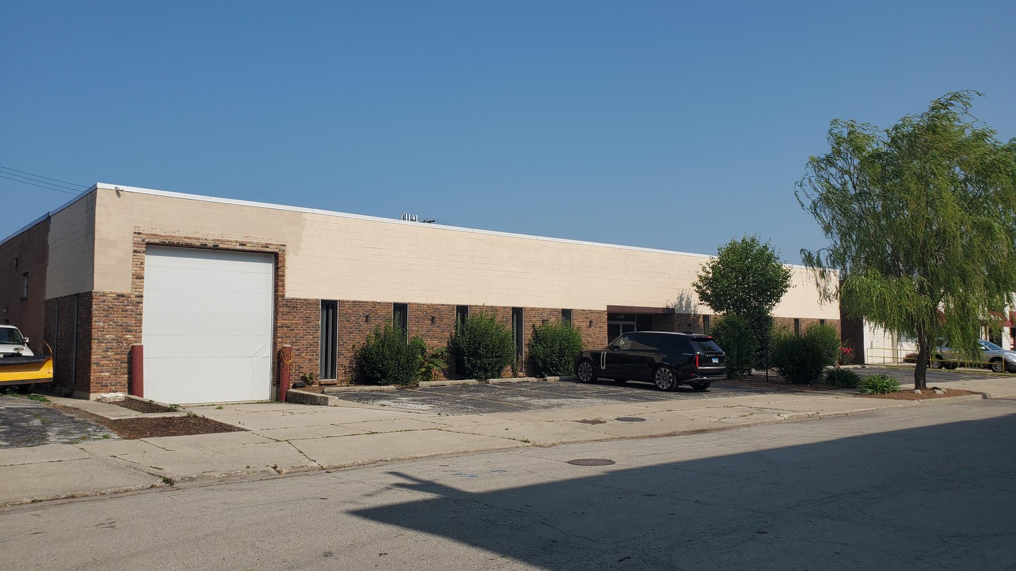 6445 Hamlin Ave, Lincolnwood, IL for lease Building Photo- Image 1 of 14