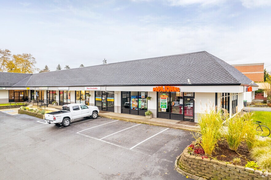 12950 SW Pacific Hwy, Tigard, OR à louer - Photo du bâtiment - Image 3 de 28