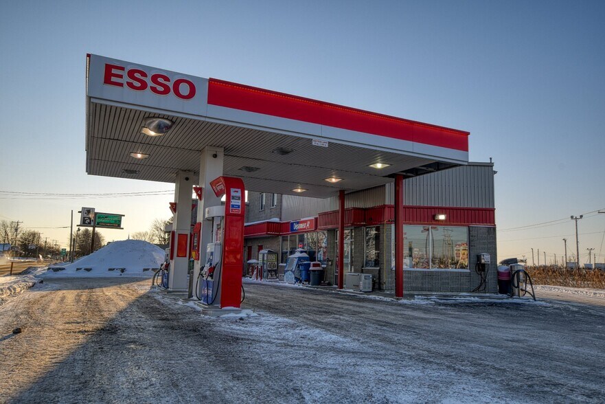 519 Rue Saint-Jacques, Napierville, QC à vendre - Photo du bâtiment - Image 3 de 4