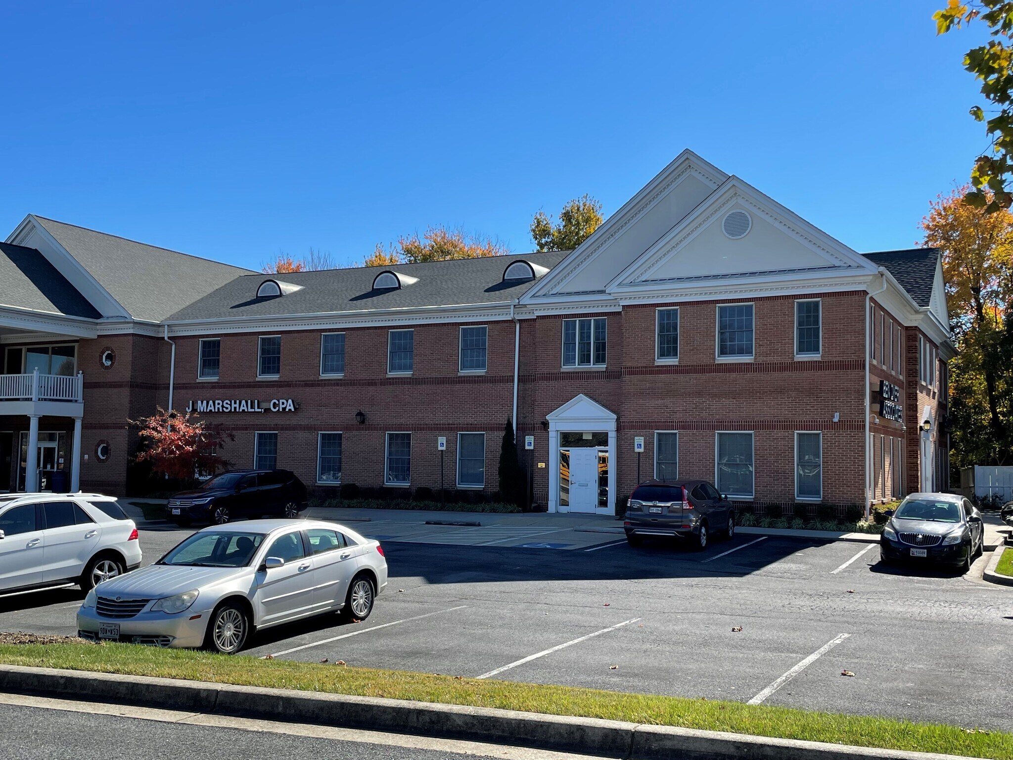 11721 Woodmore Rd, Bowie, MD à louer Photo du bâtiment- Image 1 de 8