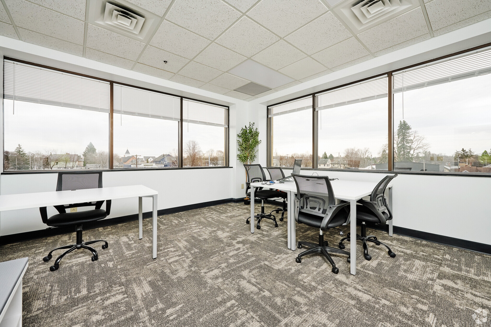 349 W Commercial St, East Rochester, NY for lease Interior Photo- Image 1 of 1