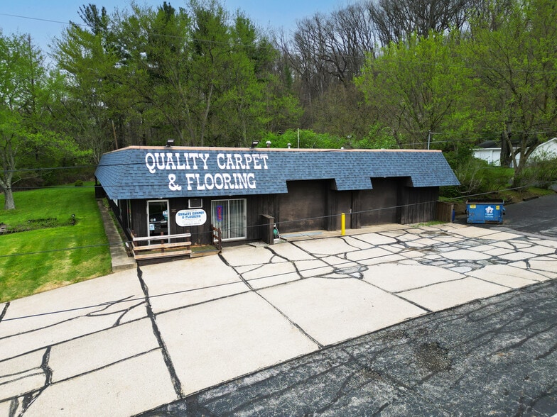 1755 Akron Peninsula Rd, Akron, OH for sale - Building Photo - Image 3 of 12