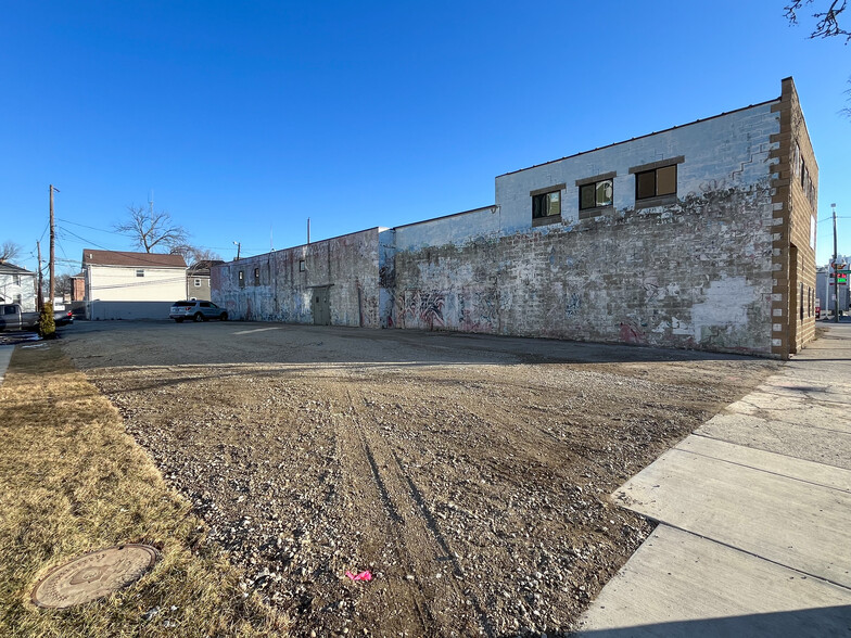 1022 W Broad St, Columbus, OH for sale - Building Photo - Image 3 of 9