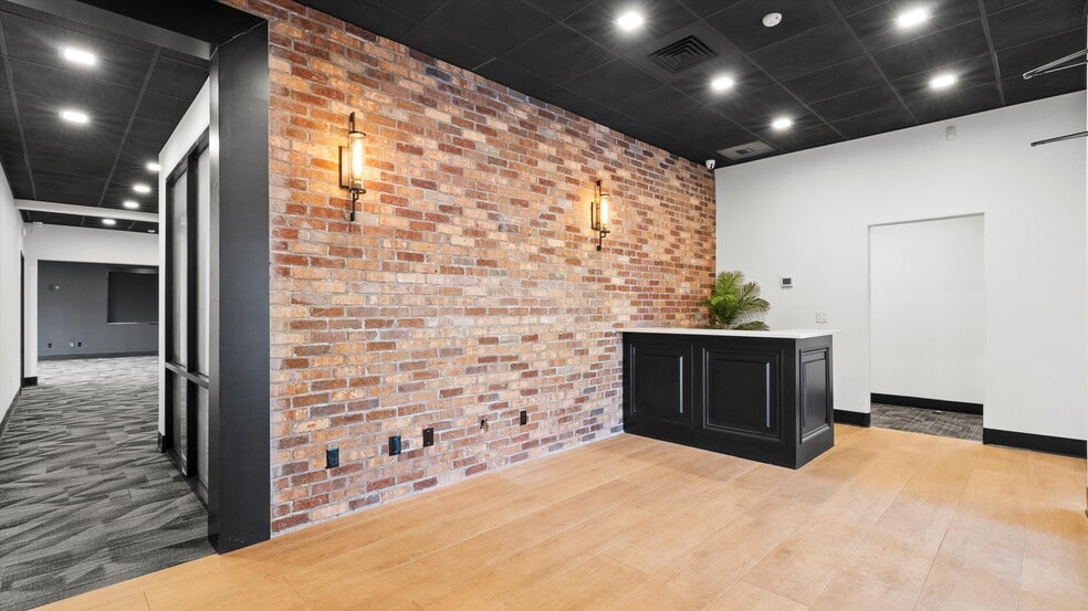 5728 Bedford St, Pasco, WA for lease - Interior Photo - Image 3 of 37