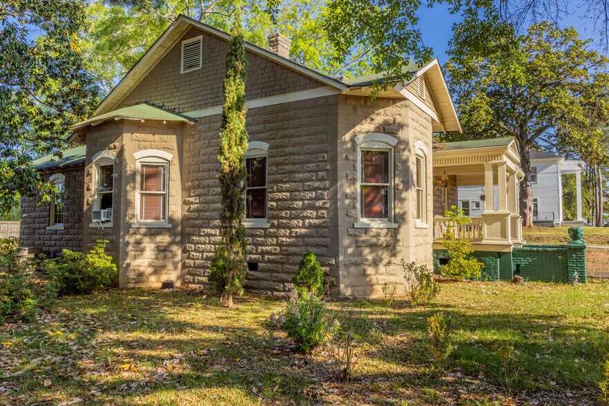 314 S Green St, Thomaston, GA à vendre - Photo du bâtiment - Image 3 de 26
