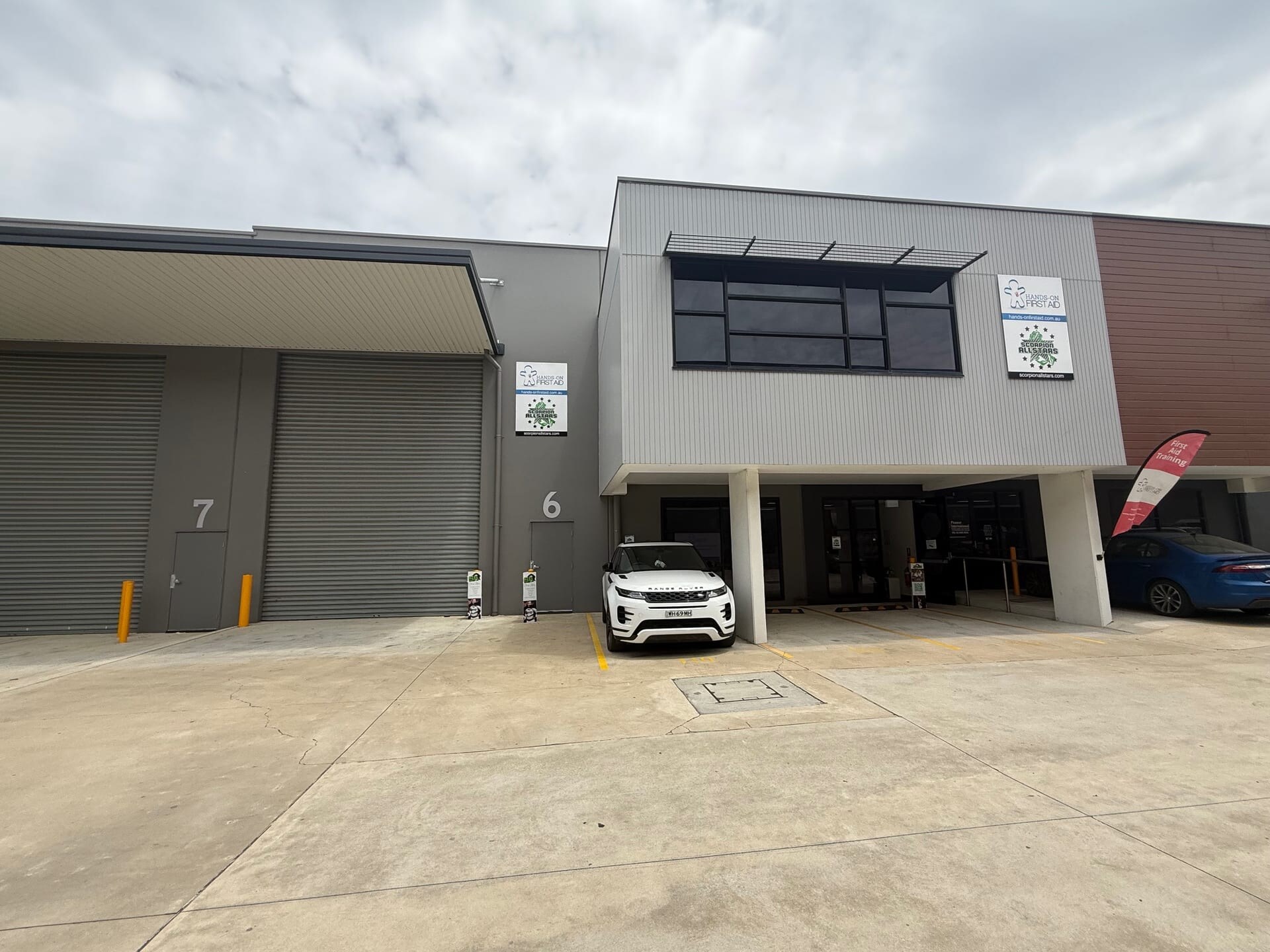 8-20 Anderson Rd, SMEATON GRANGE for lease Building Photo- Image 1 of 4