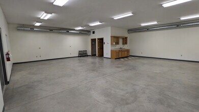 137 Oliver, Kechi, KS à louer Photo intérieure- Image 2 de 4