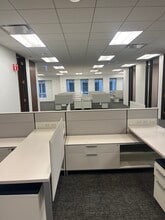 190 S La Salle St, Chicago, IL for lease Building Photo- Image 2 of 5