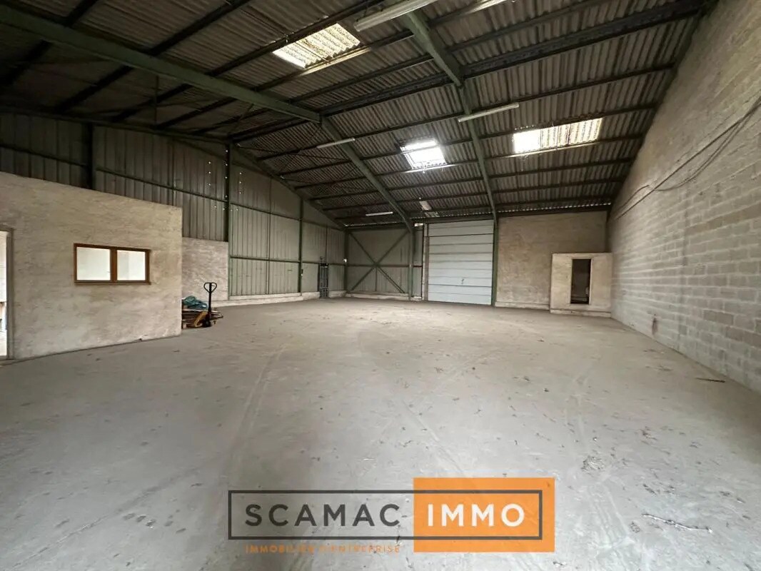 Industrial in Gignac-la-Nerthe for lease Interior Photo- Image 1 of 5