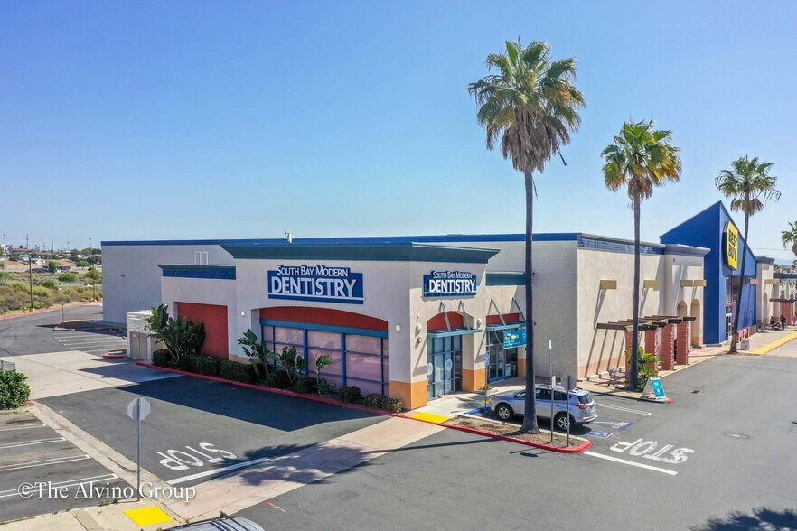55-57 N Broadway, Chula Vista, CA for sale - Building Photo - Image 2 of 10