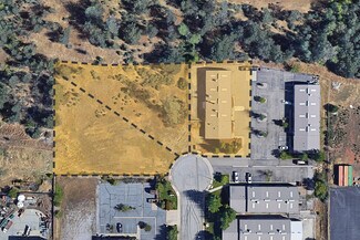 Plus de détails pour 1691 Zachi Way, Redding, CA - Spécialité à vendre