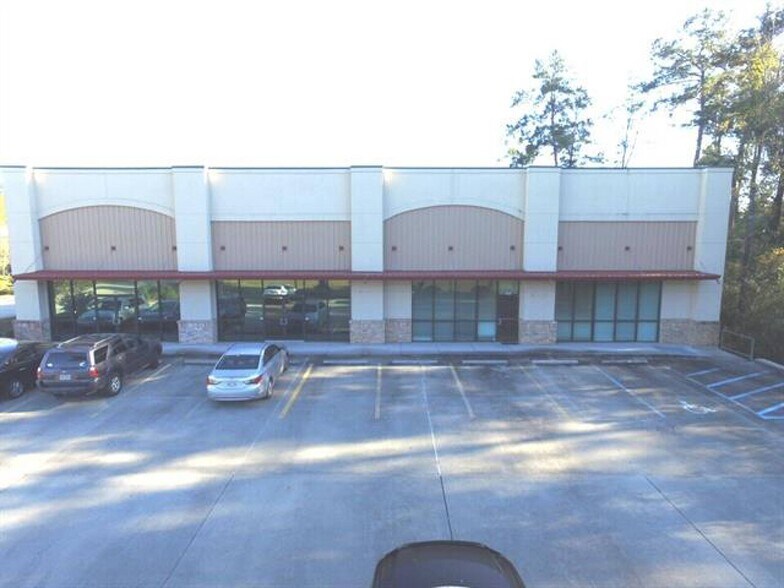 2199 Manton Dr, Covington, LA à louer - Photo du bâtiment - Image 2 de 12