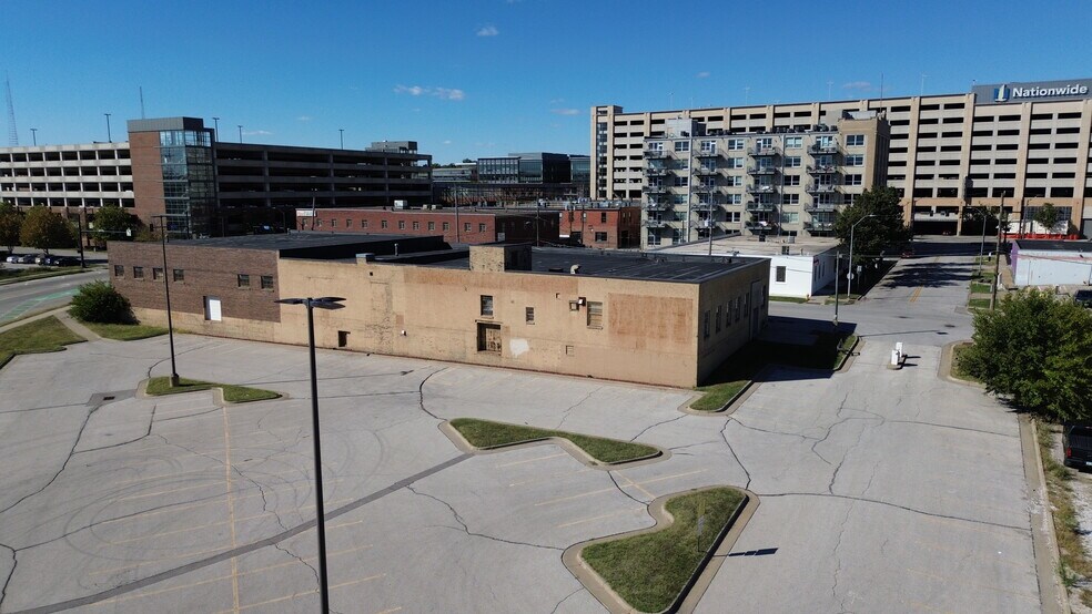 1100 Cherry St, Des Moines, IA à louer - Photo du bâtiment - Image 2 de 17