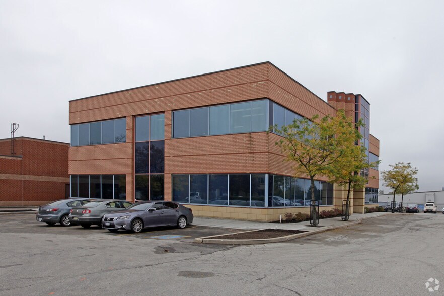 3464 Semenyk Ct, Mississauga, ON à vendre - Photo principale - Image 1 de 1