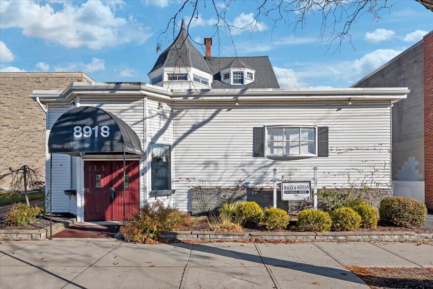 891 Madison Ave, Albany, NY for sale - Building Photo - Image 1 of 5