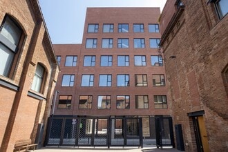 Passatge de Mas de Roda, 6, Barcelona, Barcelona for lease Building Photo- Image 1 of 9