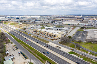 4400-4420 N Interstate 35, San Antonio, TX - AÉRIEN  Vue de la carte