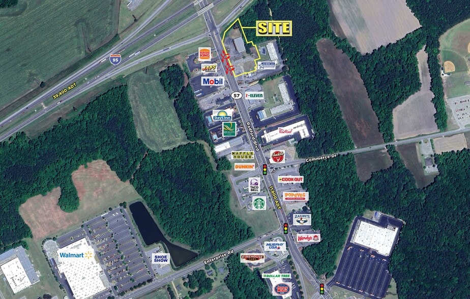 906 Radford Blvd, Dillon, SC for lease - Building Photo - Image 1 of 3