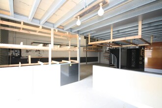 166-174 Bridge Rd, Keysborough for lease Interior Photo- Image 2 of 3