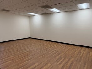 7301 Topanga Canyon Blvd, Canoga Park, CA for lease Interior Photo- Image 2 of 5
