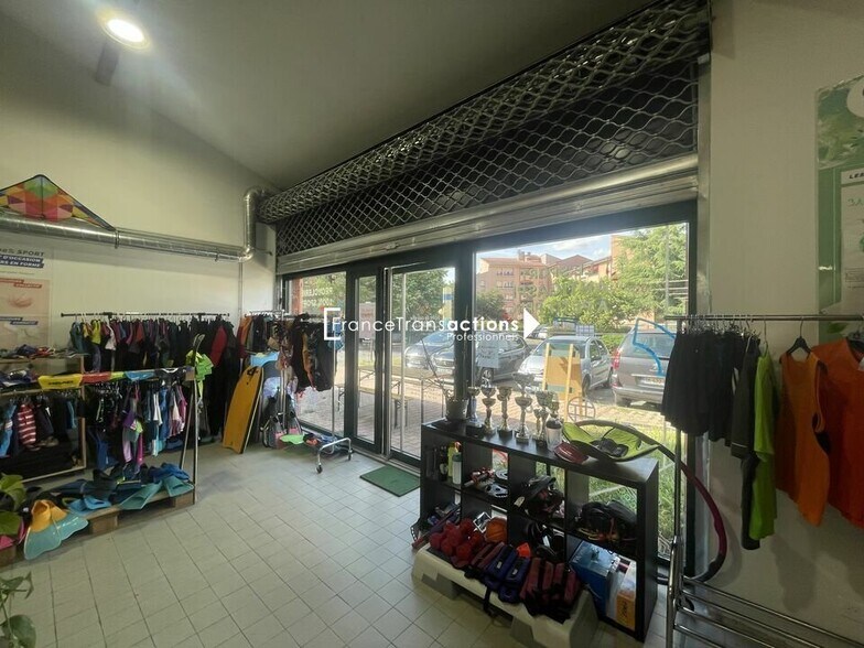 10 Rue Du Général Giraud, Toulouse for lease - Interior Photo - Image 1 of 5