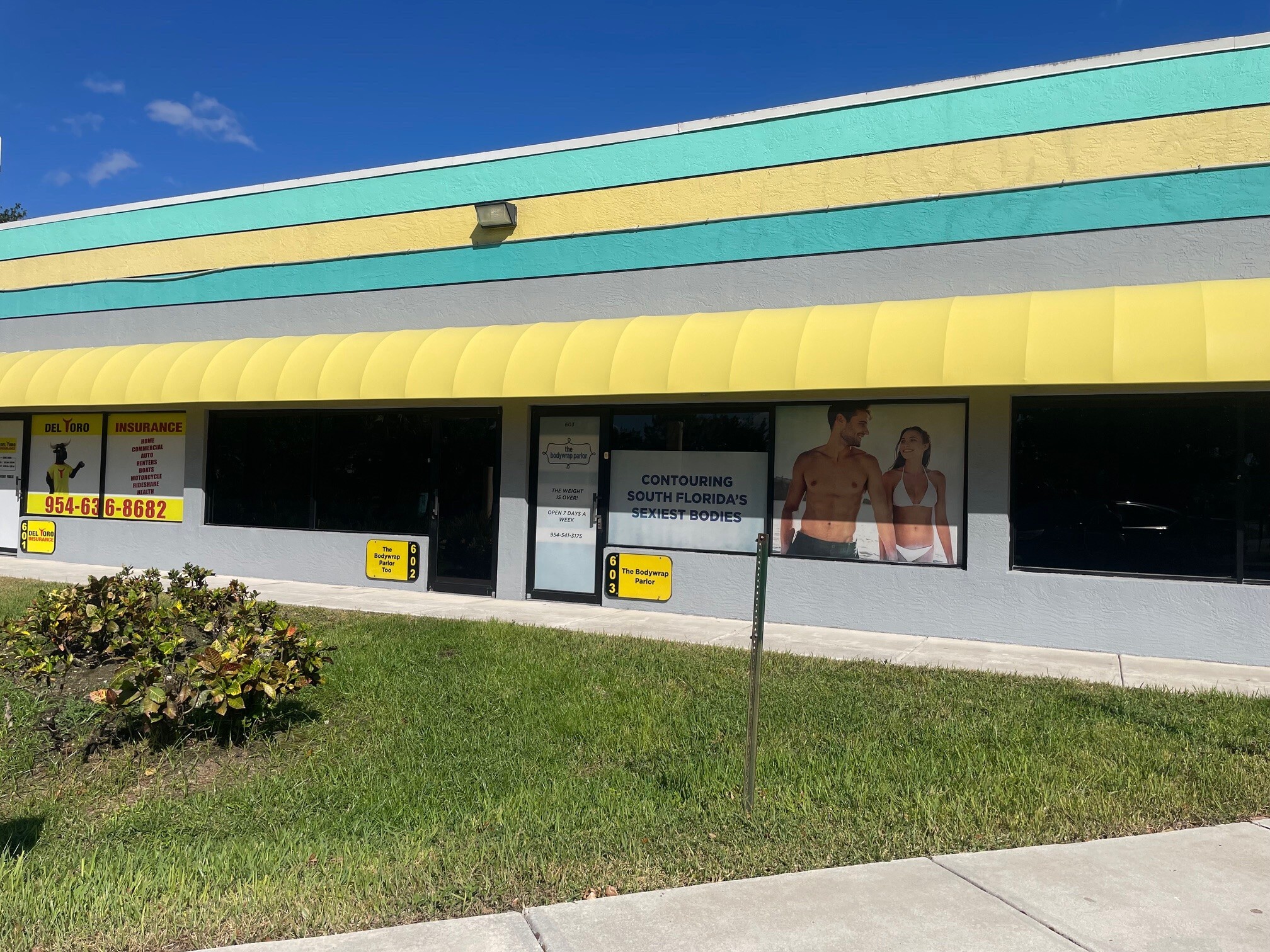 4990 SW 52nd St, Fort Lauderdale, FL à louer Photo du bâtiment- Image 1 de 7