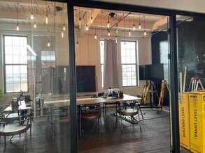 69 King St, Dover, NJ à louer Photo intérieure- Image 2 de 9