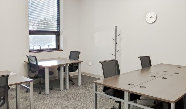 More details for 3600-3700 Park 42 Dr, Sharonville, OH - Coworking for Lease