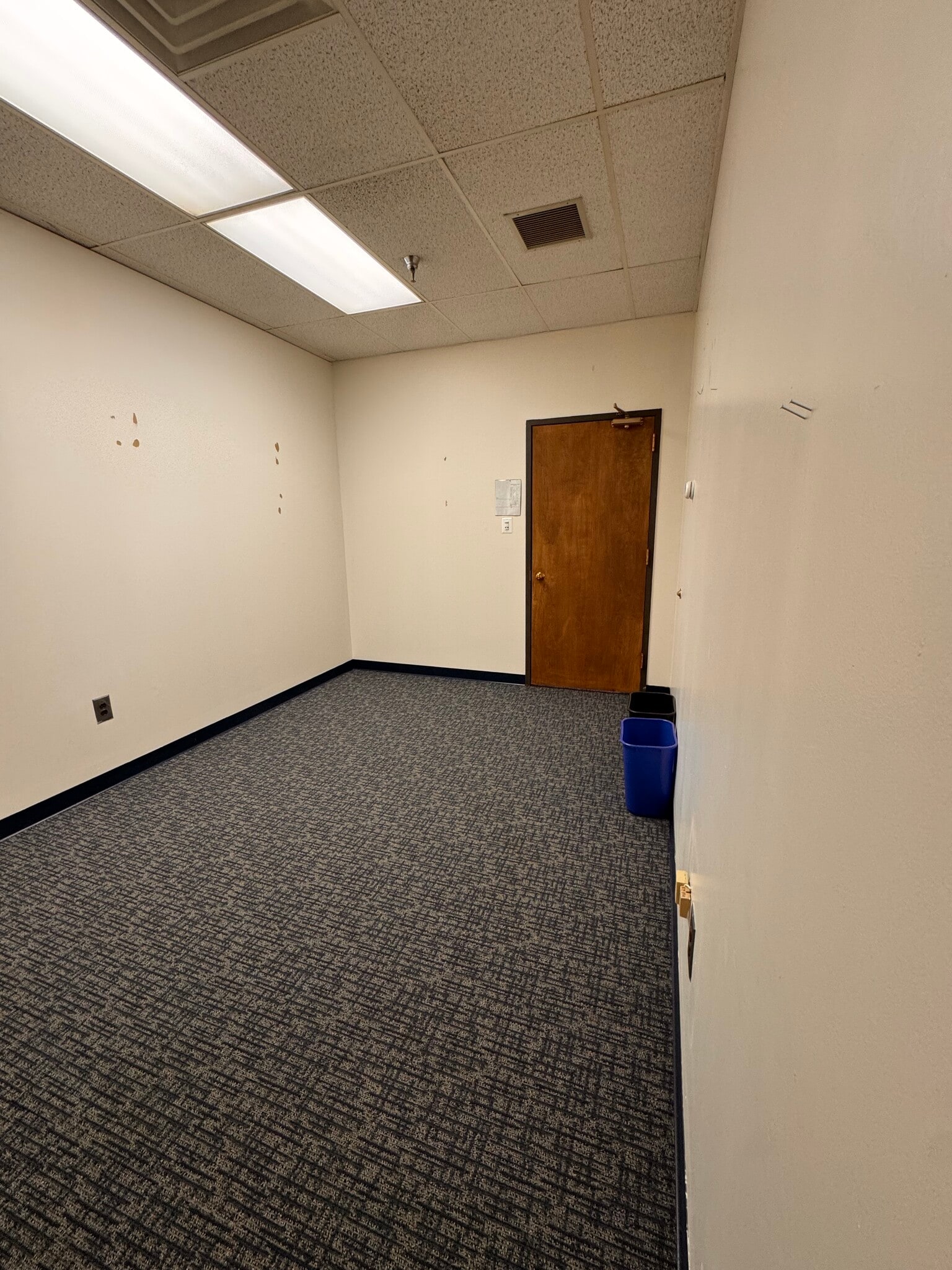 5070-5080 Parkside Ave, Philadelphia, PA for lease Building Photo- Image 1 of 3