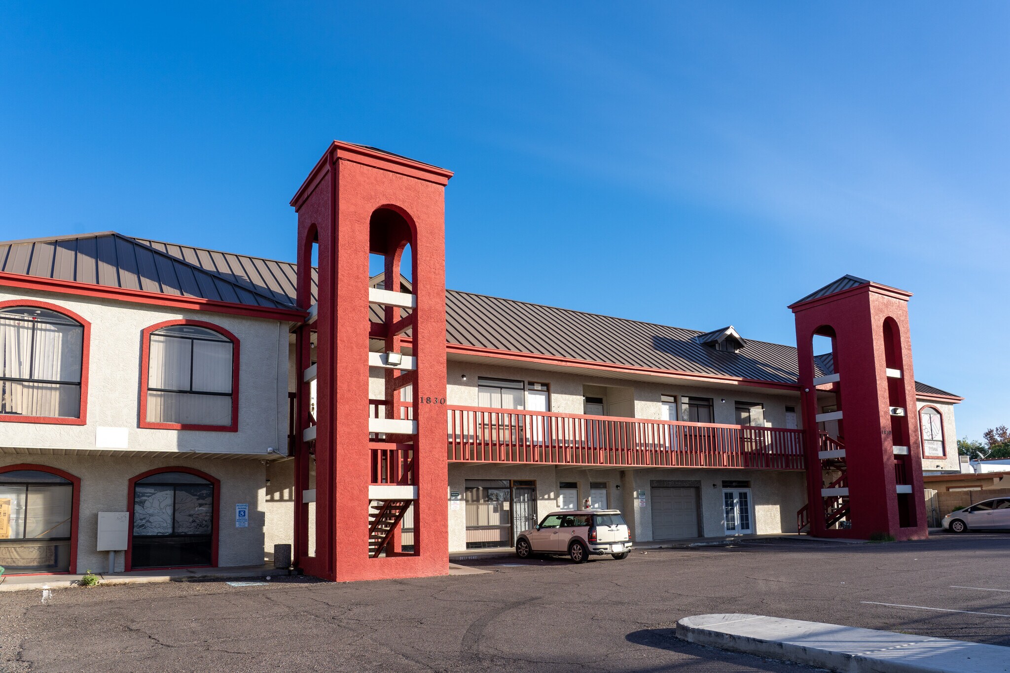 1830 W Colter St, Phoenix, AZ à vendre Photo principale- Image 1 de 18