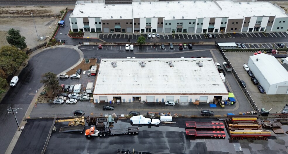 10660 Silicon Ave, Montclair, CA à louer - Photo du bâtiment - Image 2 de 6